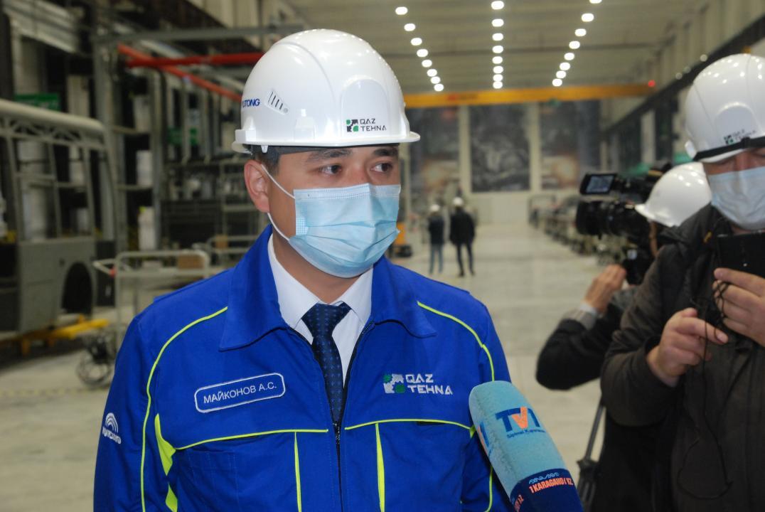Сарандағы жаңа зауытында автобустар өндірісі қалай жүріп жатыр
