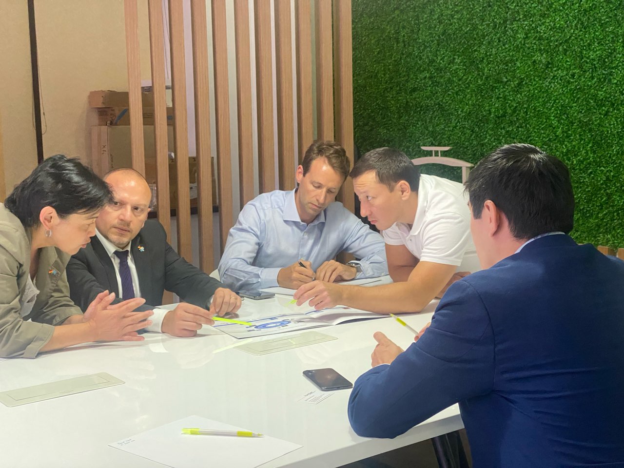 Встреча с исполнительным директором и представителями Becker Mining Europe GmbH Встреча с исполнительным директором и представителями Becker Mining Europe GmbH