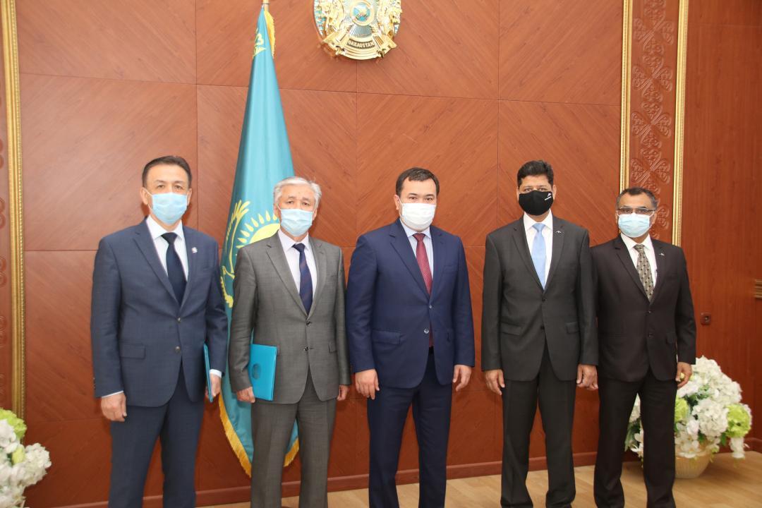 «АрселорМиттал Темиртау» подарит парк Шахтинску и расширит сотрудничество с вузами