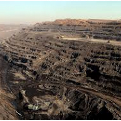 Добыча бурого угля на месторождении Киякты в Карагандинской области