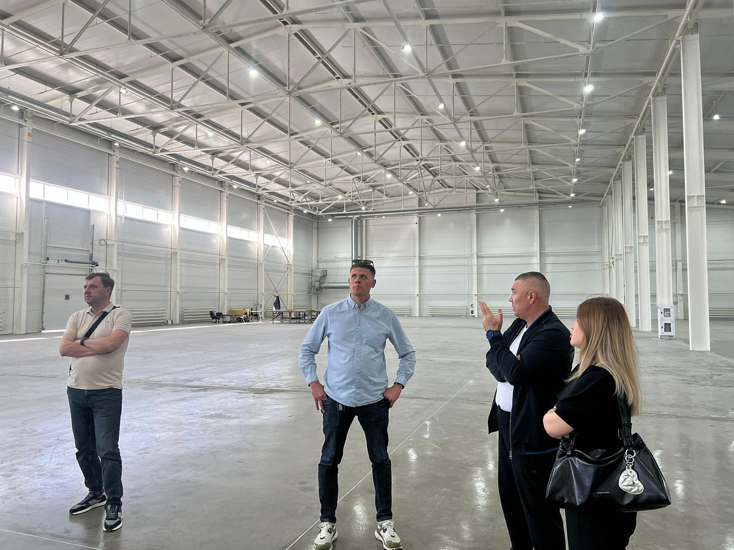 С 21 по 22 мая 2025 года Центр обслуживания инвесторов организовал визит и сопровождение представителей южнокорейской компании THN Corporation